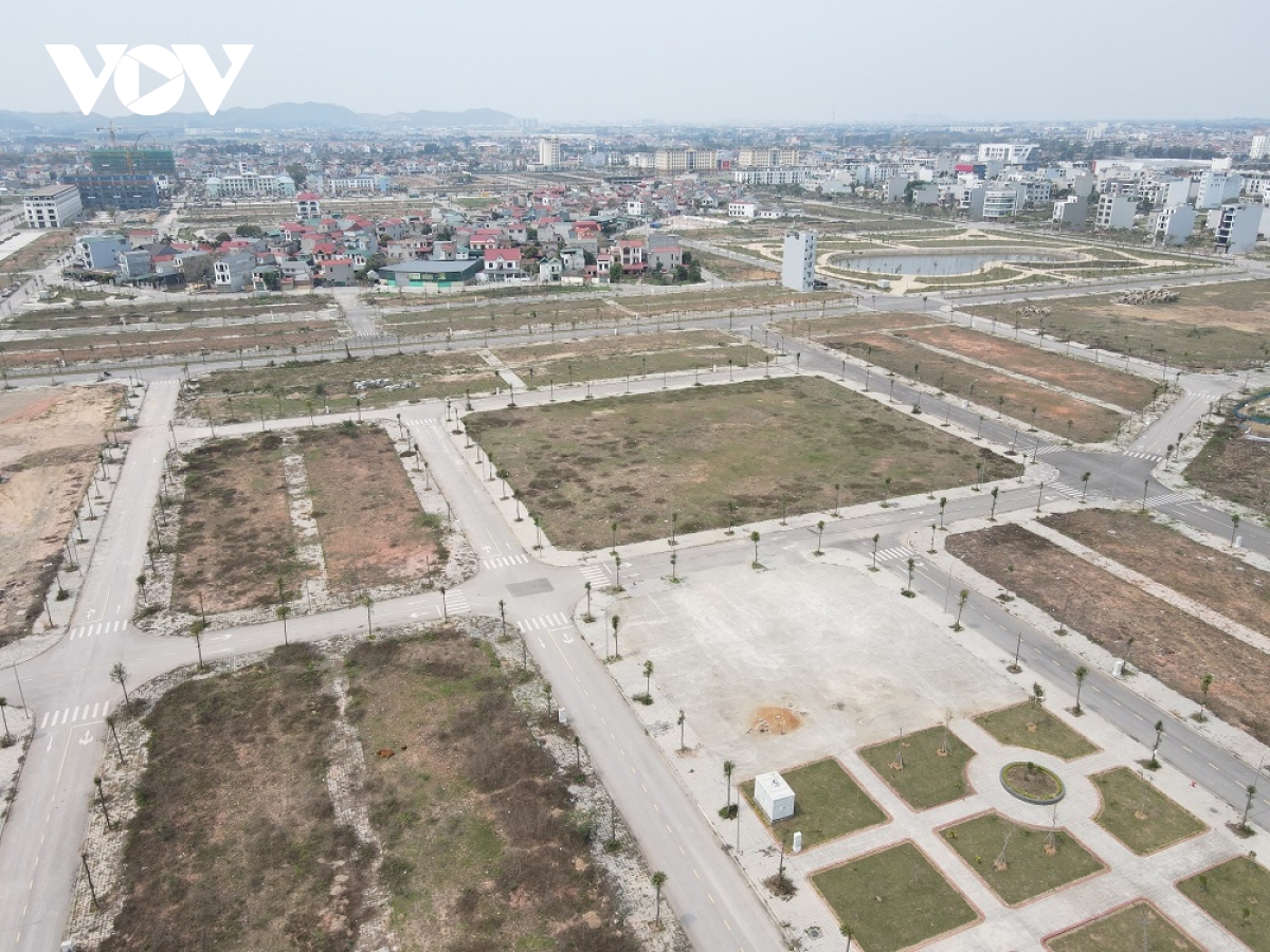 Bắc Giang xử lý nghiêm hành vi thổi giá, gây sốt ảo thị trường bất động sản- Ảnh 1. Bắc Giang xử lý nghiêm hành vi thổi giá, gây sốt ảo thị trường bất động sản- Ảnh 1.